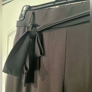Torrid black pants, tapered ankles, belted size 1